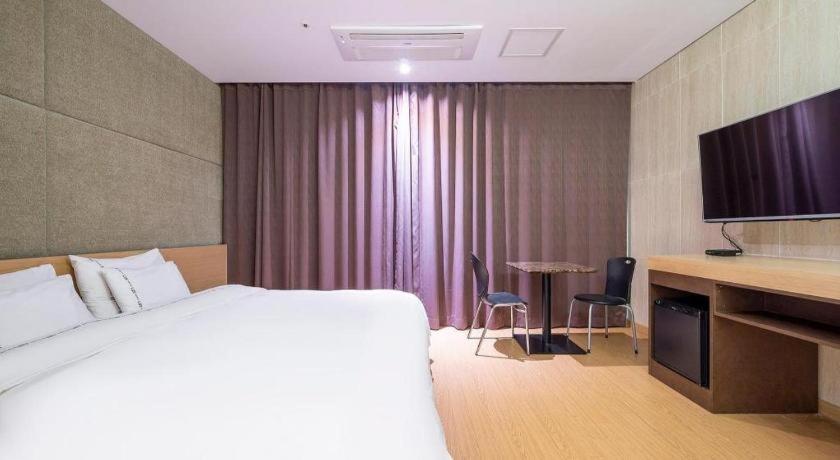 Business Design Hotel Luv Incheon Exterior photo